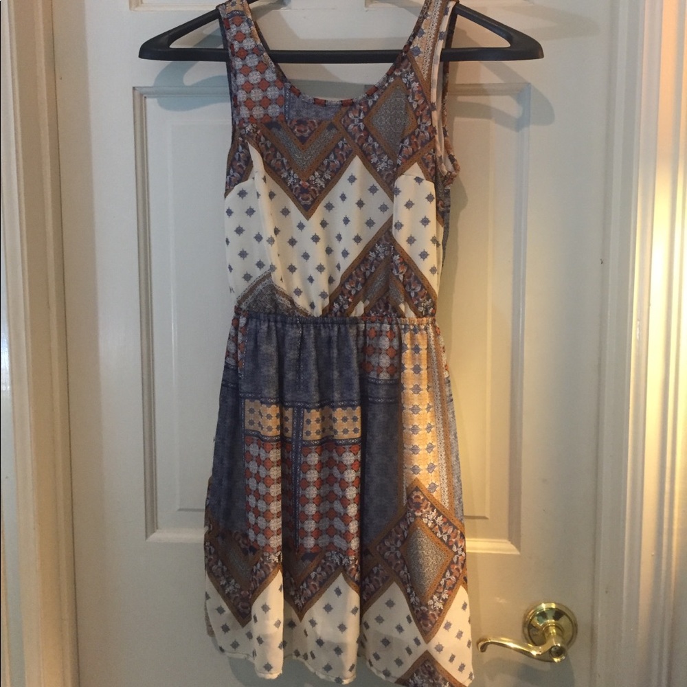 Divided by H&M Dress With Sexy Back Details